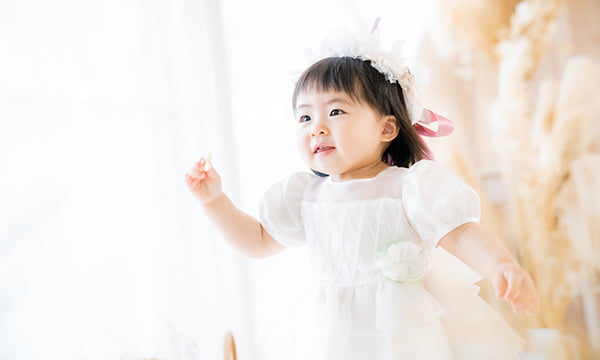 撮影中無理に笑う必要はありません